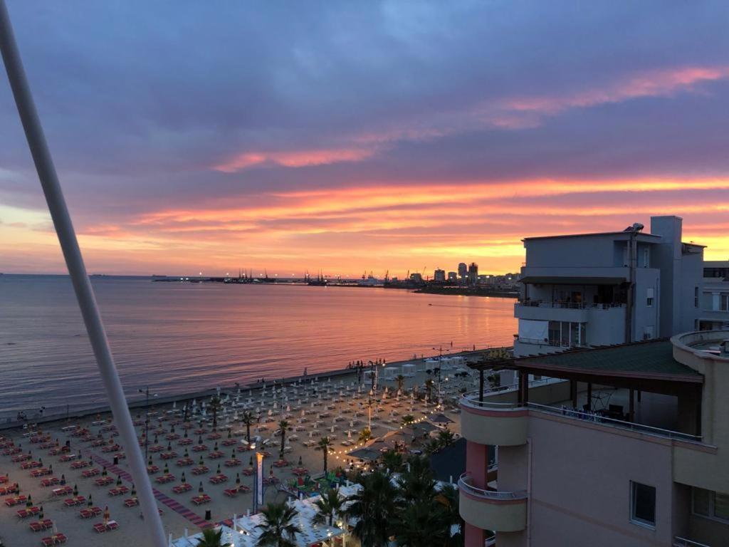 H&G Seaview Apartments Durres Ngoại thất bức ảnh