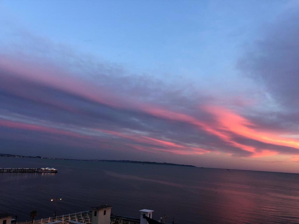 H&G Seaview Apartments Durres Ngoại thất bức ảnh