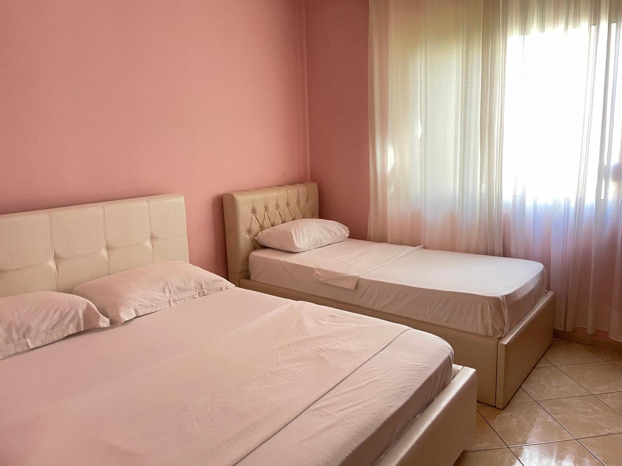 H&G Seaview Apartments Durres Ngoại thất bức ảnh