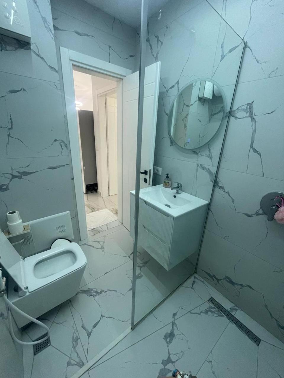 H&G Seaview Apartments Durres Ngoại thất bức ảnh